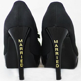 MARRIED - Shoe Transfer